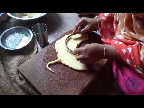 Suji pitha