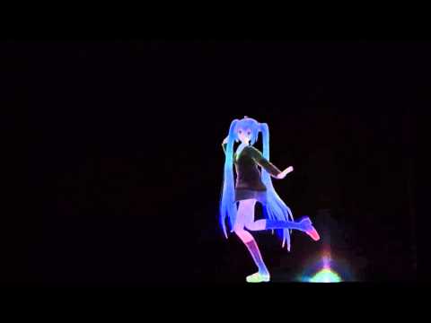 Electro Train~Hatsune Miku~Hyper Japan~London~P1~S1~Eng Subs