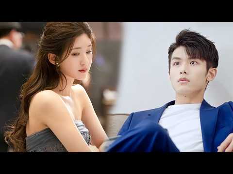 The quiet assistant by the bossy CEO is secretly a beauty guru with millions of fans!#love #赵奕钦 #赵露思