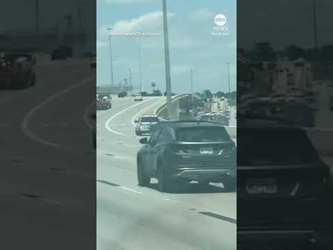 Bizarre towing incident leads to chaos on Houston freeway