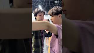 兄弟奉上筋膜刀