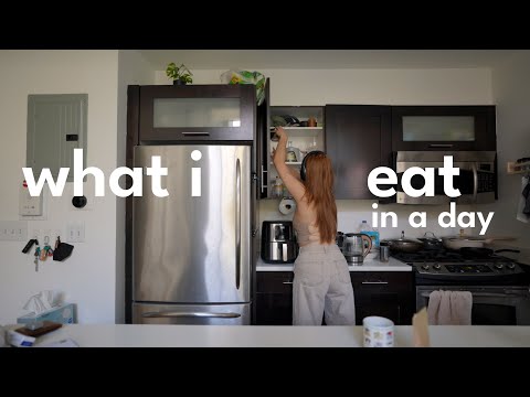 what i eat in a day in NYC | grocery shopping & home cooked meals for 24 hours