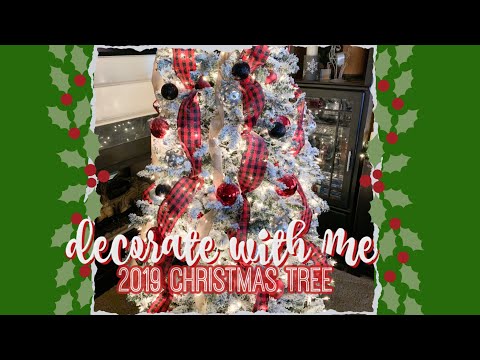 Christmas Tree Decorating | Decorate with Me for Christmas | Rae Dunn Christmas | 2019 Christmas