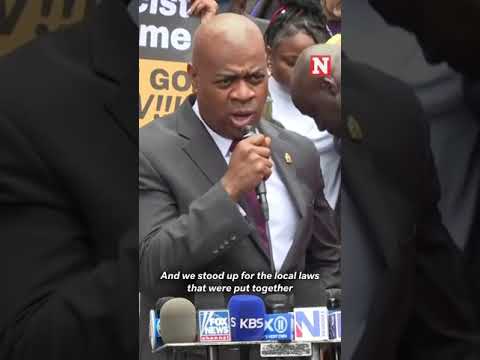 NJ Mayor Slams Arrest At Immigration Detention Center as 'Humiliation' Tactic