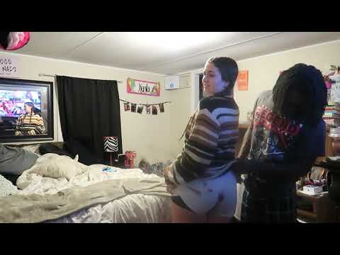 I Pooped My Pants Prank On Boyfriend *very funny* 💩😂