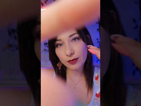 ASMR mouth sounds 💚 #asmr #relax #asmrvideo #asmrsounds #plucking #asmrforsleep #sleep