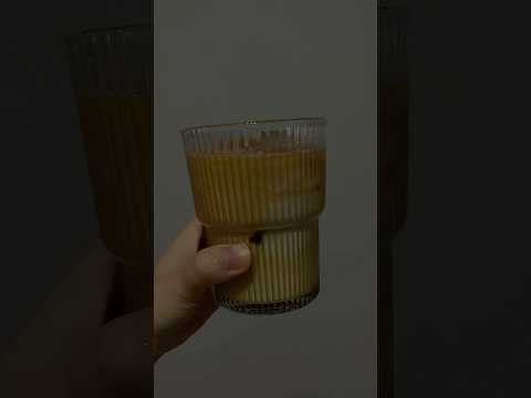 daily vlog • hand-ground drip coffee #adayinmylife #dailyvlog #hariov60 #coffeeathome