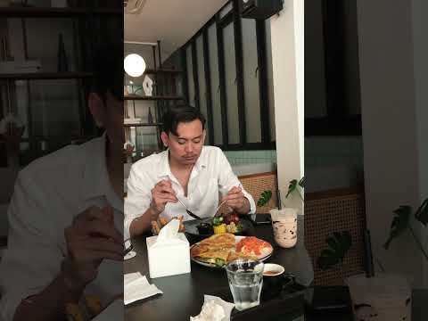 POV: cowo kalo lagi makan