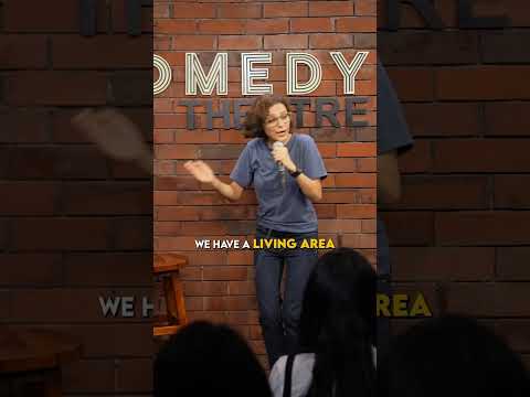 Expensive hospitals 😂🤦‍♀️ #standupcomedy #comedy #funnyshorts #funny #jokes #funnyvideo