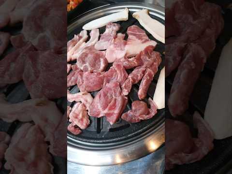 🐴말바우시장 -천하- 🥩뒷고기(특수부위) 무한리필🍖고기맛이 무한리필집이 맞나? 싶을정도의 퀄리티👍🏻🤤엄청나게 부드럽고 쫄깃합니다.🤤-주소: 광주 북구 서방로73번길 9-2 1층-