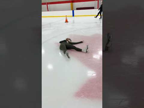I CAN NEVER SHOW MY FACE AT THE RINK AGAIN WHAT EVEN WAS THAT 😭
