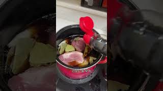 돈 없는 자취생이 족발을 먹으려면… #자취생 #자취요리 #자취생집밥 #자취음식 #족발 #보쌈 #레시피 #집밥브이로그 #집밥메뉴추천 #집밥레시피