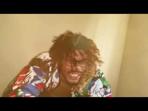 Frayskino chest (Official Music Video)