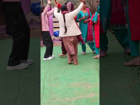#shadi m kia dance sbne 😉😊😆 #shayari #youtubeshorts