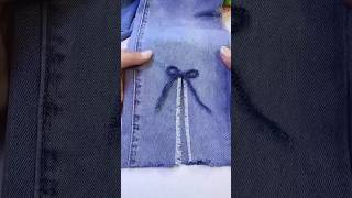 ✂️Turn Boring Jeans into STYLISH Masterpieces in 60 Seconds! (No Sewing!) #youtube #shorts #diyjeans