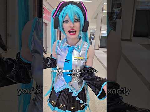 angry Miku 😭 #hatsunemiku #vocaloid #mikucosplay #funnyshorts #skits #ボーカロイド #初音ミク