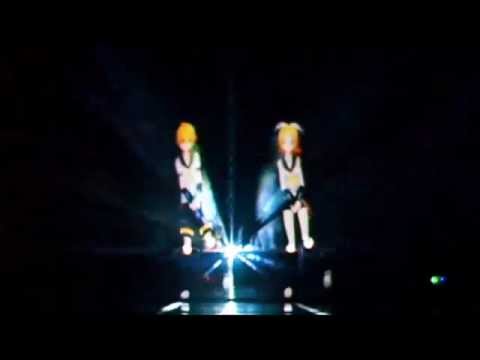 Rin Rin Signel-Rin& Len Kagamine- P6 S5-Vocaleek- The Premiere. Ho Chi Minh City-Eng Subs