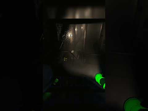 Eye contact is important #shorts #lethalcompany #pc #gaming #comedy #foryou #scary #videogames