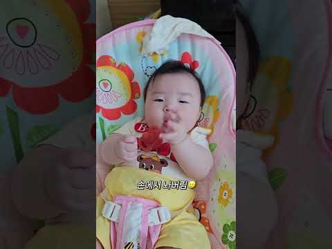챗지피티가 추천해준 쪽쪽이 아기의 반응은..?