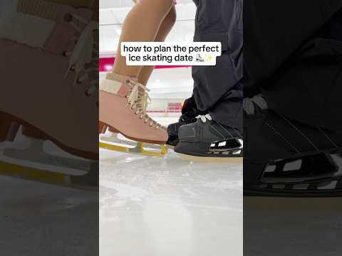 Need to get on step 2 ASAP😅 Do you have a skate date planned this winter?⛸️ #skatedate #iceskating