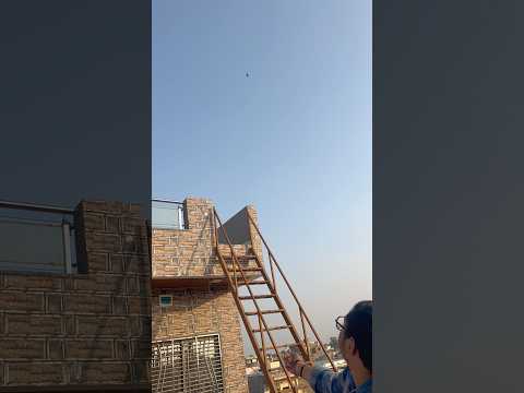 KITE CUTTING ON TOP 🚀🔥 #kite #bestmanjh #kitefighting #funny #monokitemanjha #comedy #kiteflying