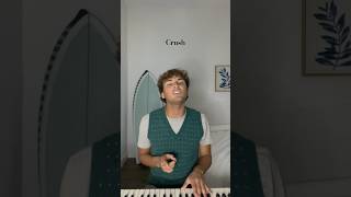 ik this crush ain’t going away….. #bedroommusic #coversong #coversongs #singer #singers #shorts