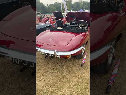 Jaguar E-Type 4.2. #jaguar #etype
