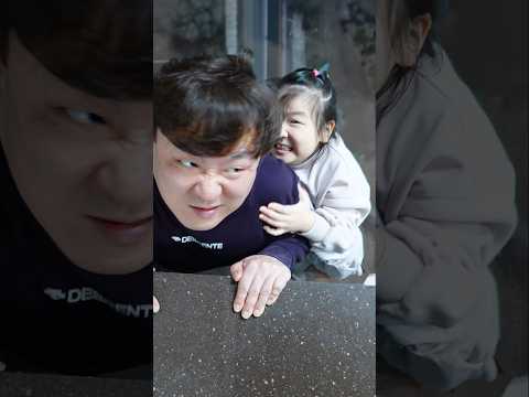 아빠 같이 가~ daddy, take me with you too