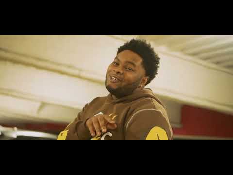 DayDeez - What Niggas On Ft KheBandz