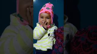 Flying Kiss #shorts #viral #new #cutebaby #cute #kiss #flyingkiss #pari #pyari #trending