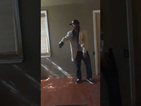 Freestyle Dance to(Baby Be Mine)M.J.