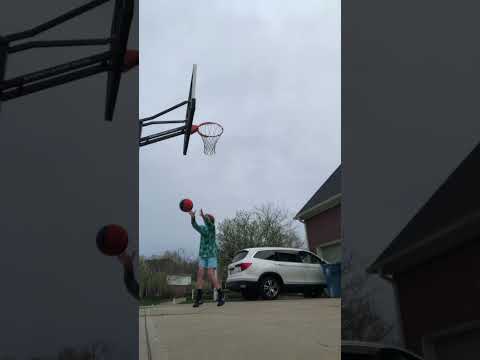 AYO STEPH!😂 #shorts #basketball #trending #viral #nba #shortsclip #sports #funny #like #curry