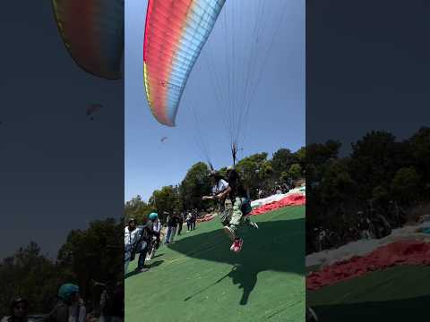 #paragliding #adventure #explorepage #viralvideo #shortvideo #youtubeshorts #trending #flying #fyp