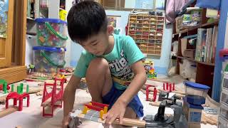 @崴崴玩玩具》初登場-木製軌道火車玩具