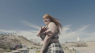 White Girl - Bow Down (Official Music Video) [Dir. by @574visuals