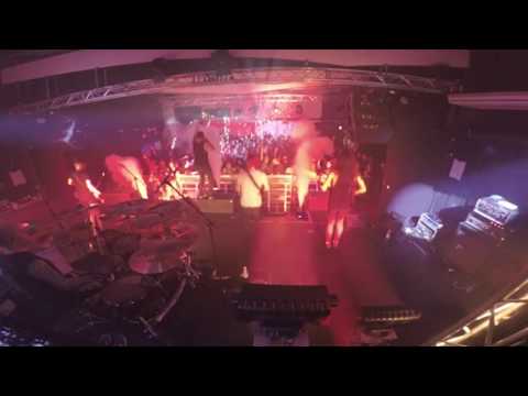 Dreamshade - The World In My Hands (LIVE INTRO)