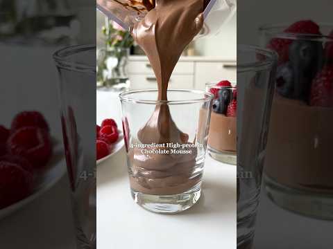 4-ingredient High-protein Chocolate Mousse😍 #easydessert #highprotein #easyrecipes