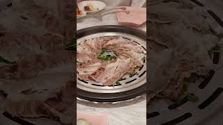 【濤濤】海鮮蒸氣鍋新品牌的四人豪華套餐 - 波斯頓龍蝦 + 九孔鮑 + 透抽 + 季節時蔬丨新莊典華店