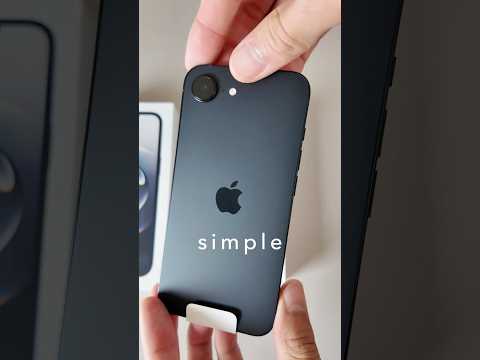 This is iPhone 16e. #iPhone16e #Unboxing #MinimalPhone #AppleUnboxing #ThisisiPhone #開封 #僕の日常