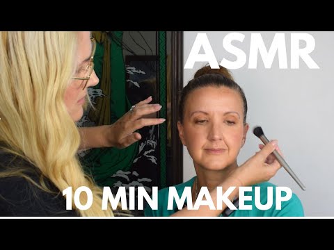 ASMR makeup artist everyday 10 Minute makeup 💄(soft spoken/brush sounds)