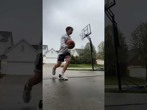 AYO STEPH😂 #viral #basketball #trending #shortsclip #sports #shorts #nba #funny #curry #like