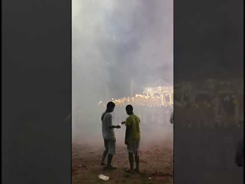 普吉岛斋节仪式，鞭炮炸人有点残忍