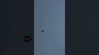 Patang flying🪁#kite #bestmanjhatocutotherkite #howtomakepakistanikite #kitemaking #howtocutotherkite