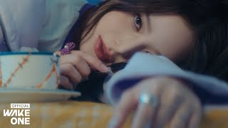 izna 'SIGN' MV Teaser
