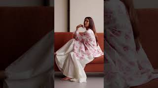 Ik wari tak le 🤍🤍               #sonambajwa #actressspotlight