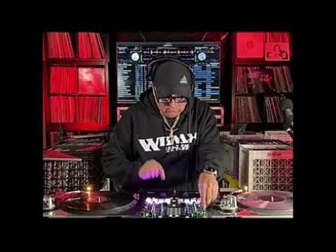 CHICAGO BANGS TOTAL REQUEST LIVE   2 1 2025