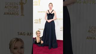 Her body type and this dress? #michellewilliams #kibbe #gamine #bodytypes #alyart #redcarpet