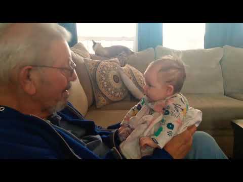 Alice loves Papa!