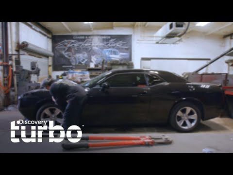 Bill's daughter customizes an incredible sports car | Texas Metal | Discovery Turbo