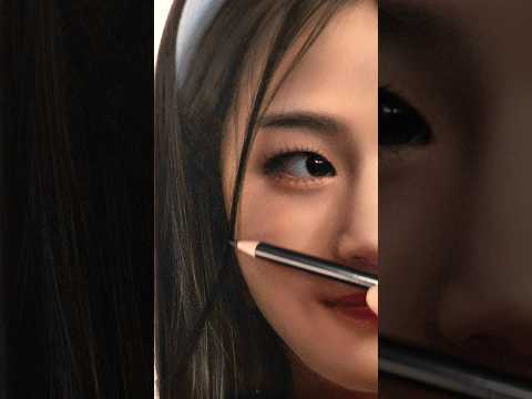 Drawing Minji ~ NewJeans 🐇 #realisticdrawing #realism #artprocess #drawingshorts #minji #newjeans